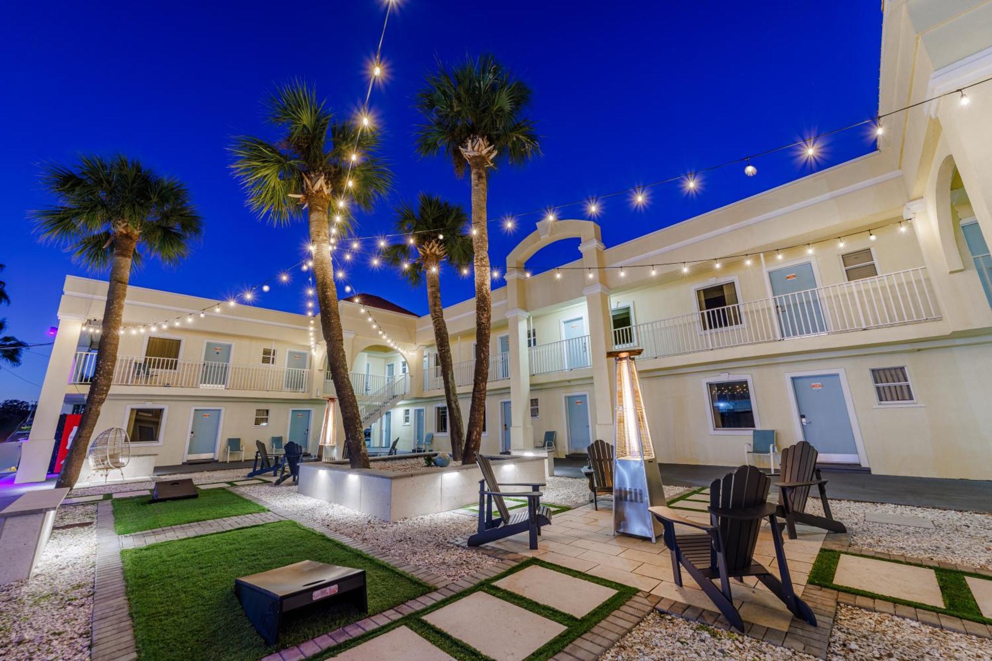Dunes Inn & Suites - Tybee Island Exterior photo